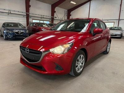 Occasion Mazda 2 Core 75 PK (55 kW) 2015 Rood Hatchback
