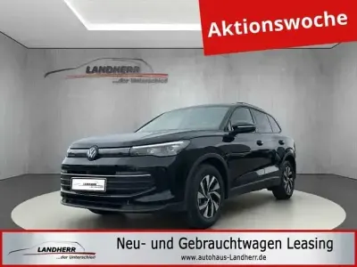 Nowe VW Tiguan Life 150 KM (110 kW) 2026 Czarny SUV