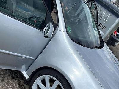 Gebraucht VW Golf V R 102 PS (75 kW) 2006 Silber Kleinwagen