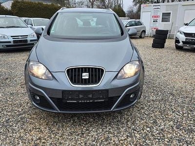 Gebraucht Seat Altea Style 125 PS (91 kW) 2012 Grau Van / Kleinbus