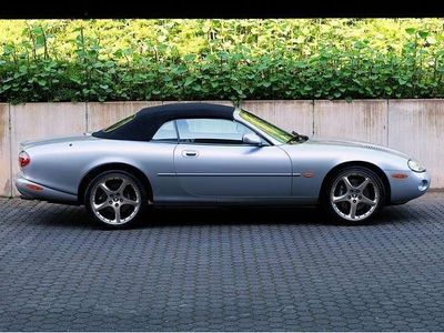 Jaguar XKR