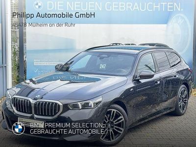 Sophistograu brillanteffekt me Gebraucht 2024 BMW 520 M Sport Kombi | 50.279 € (Guter Preis)