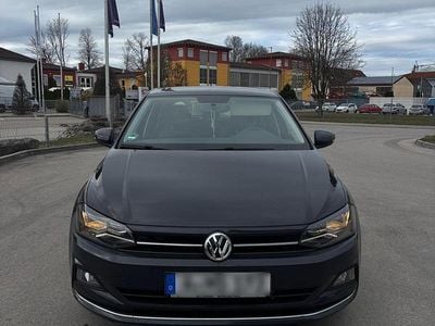 Gebraucht VW Polo 95 PS (69 kW) 2019 Grau Kleinwagen