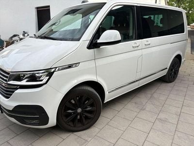 Second-hand VW T6.1 Highline 199 CP (146 kW) 2021 Alb Van