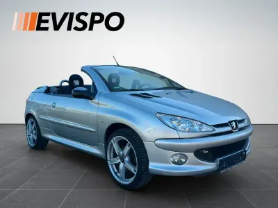 Gebraucht Peugeot 206 CC Quiksilver 109 PS (80 kW) 2007 Grau Cabrio