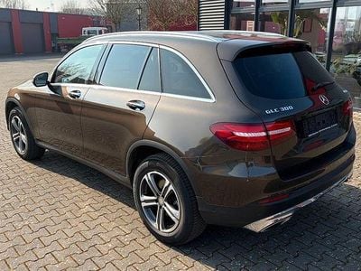 Gebraucht Mercedes GLC300 238 PS (175 kW) 2016 Braun SUV