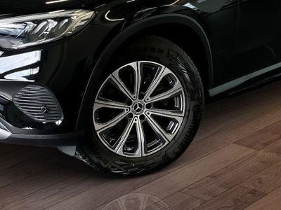 Gebraucht Mercedes GLC200 Avantgarde 204 PS (150 kW) 2025 Schwarz SUV