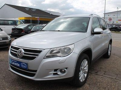 Gebraucht VW Tiguan Team 122 PS (89 kW) 2011 Reflexsilber metallic SUV