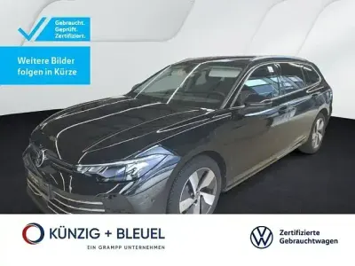 Second-hand VW Passat Business 204 CP (150 kW) 2025 Negru Break