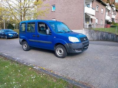 Usata Fiat Doblò 75 CV (55 kW) 2011 Blu Monovolume