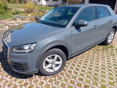 Usata Audi Q2 116 CV (85 kW) 2018 Grigio SUV
