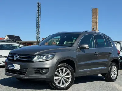 Gebraucht VW Tiguan LOUNGE 140 PS (102 kW) 2015 Grau SUV
