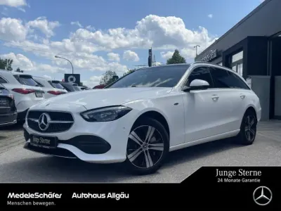 Gebraucht Mercedes E300 Avantgarde 204 PS (150 kW) 2025 Polarweiß uni Kombi