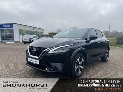 Schwarz (pearlblack) Gebraucht 2024 Nissan Qashqai 360º SUV | 24.789 € (Guter Preis)