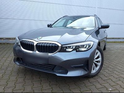 Usata BMW 318 Advantage 150 CV (110 kW) 2021 Grigio Station wagon