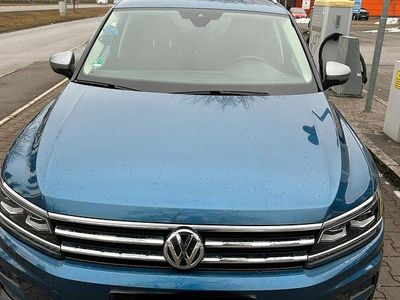 Gebraucht VW Tiguan Allspace 150 PS (110 kW) 2019 Blau SUV