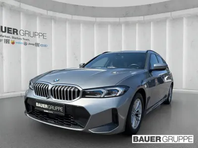 Gebraucht BMW 320 M Sport 190 PS (139 kW) 2024 Grau Kombi