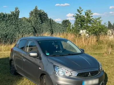 Gebraucht Mitsubishi Space Star 80 PS (58 kW) 2017 Silber Kleinwagen