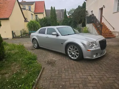 Gebraucht Chrysler 300C 431 PS (317 kW) 2026 Silber Limousine