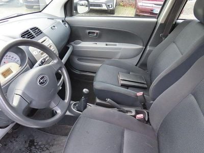 Silber Gebraucht 2010 Subaru Justy Trend Kleinwagen | 2.590 € (Etwas zu teuer)