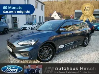 Używany Ford Focus ST-Line 125 KM (91 kW) 2021 Niebieski Sedan/Limuzyna