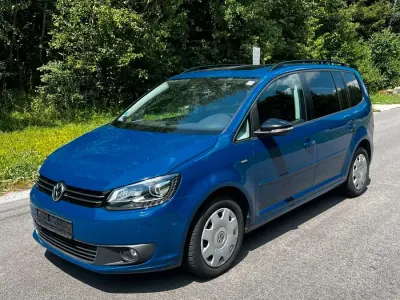 Gebraucht VW Touran Match 140 PS (102 kW) 2012 Blau Van / Kleinbus