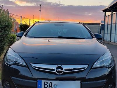 Opel Astra GTC