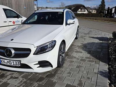Gebraucht Mercedes C220 AMG 194 PS (142 kW) 2019 Weiß Kombi