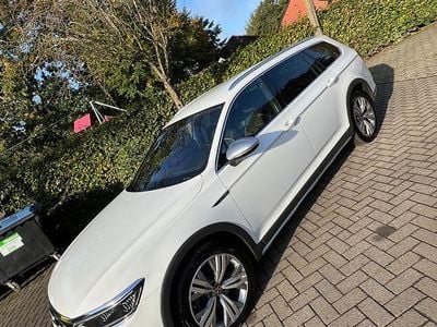 VW Passat Alltrack