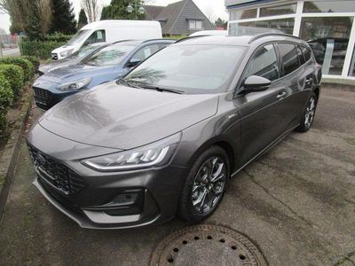 Neu Ford Focus ST-Line X 155 PS (114 kW) 2025 Grau Limousine