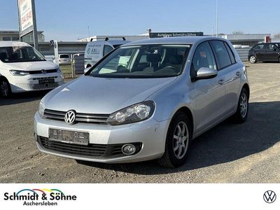 Usata VW Golf VI Comfortline 105 CV (77 kW) 2011 Argento Utilitaria