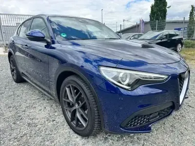 Gebraucht Alfa Romeo Stelvio 150 PS (110 kW) 2018 Blau SUV