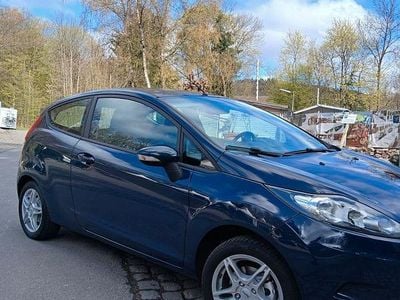 Usata Ford Fiesta 60 CV (44 kW) 2011 Blu Utilitaria