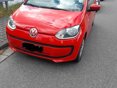 Gebraucht VW up! 60 PS (44 kW) 2012 Rot Kleinwagen