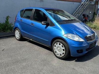 Mercedes A200