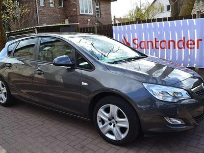 Gebraucht Opel Astra Design Edition 120 PS (88 kW) 2011 Karbongrau Limousine