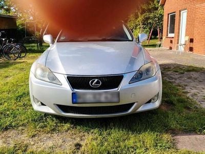 Lexus IS220d