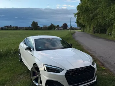 Gebraucht Audi A5 Sportback Sport 204 PS (150 kW) 2022 Weiß Kleinwagen