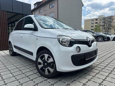 Second-hand Renault Twingo Liberty 71 CP (52 kW) 2016 Alb Hatchback