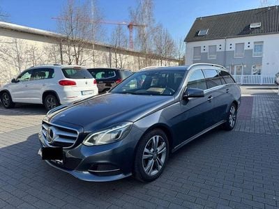 Gebraucht Mercedes E350 Avantgarde 258 PS (189 kW) 2015 Grau Limousine