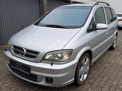 Gebraucht Opel Zafira Njoy 147 PS (108 kW) 2005 Silber Van / Kleinbus