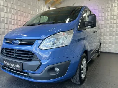 Gebraucht Ford Tourneo Trend 131 PS (96 kW) 2016 Blau Van / Kleinbus