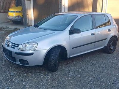 Silber Gebraucht 2007 VW Golf Limousine | 2.300 € (Fairer Preis)