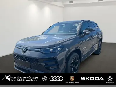 Gebraucht VW Tayron R-line 193 PS (141 kW) 2026 Grau SUV