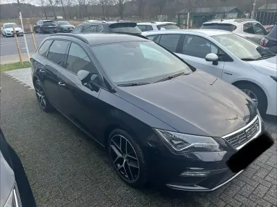 Gebraucht Seat Leon FR 150 PS (110 kW) 2019 Schwarz Limousine