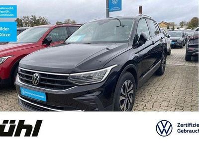 Gebraucht VW Tiguan Life 150 PS (110 kW) 2023 Deep black perleffekt SUV