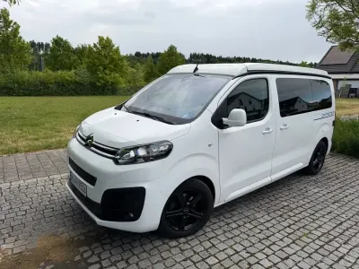 Gebraucht Citroën Spacetourer Feel 150 PS (110 kW) 2020 Weiß Van / Kleinbus