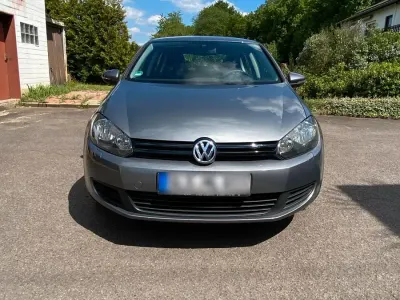 Gebraucht VW Golf VI Trendline 75 PS (55 kW) 2009 Grau Kleinwagen