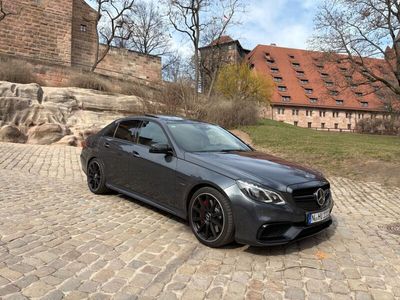 Mercedes E63 AMG