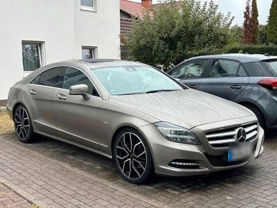 Gebraucht Mercedes CLS350 AMG Edition 1 265 PS (194 kW) 2011 Gold Limousine